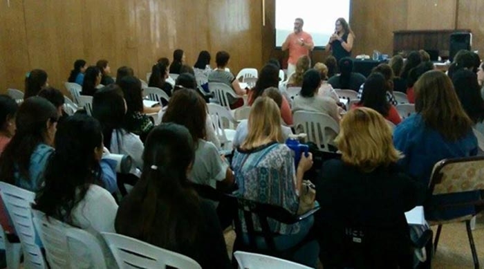 Las actividades fueron organizadas en modo taller, con amplia participación de los asistentes. 