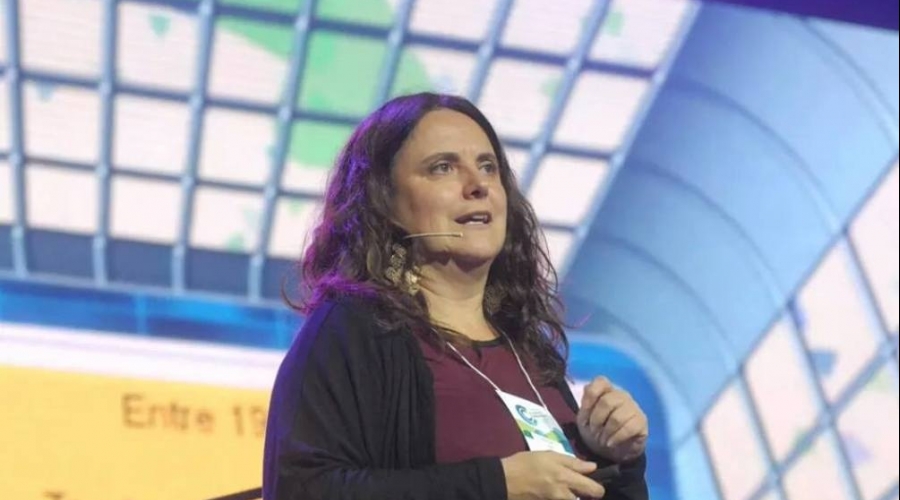 Carolina Vera, Doctora en  Ciencias  de la AtmÃ³sfera, investiga en la UBA y el Conicet y forma parte de los cuerpos directivos del Panel Intergubernamental de Cambio ClimÃ¡tico.